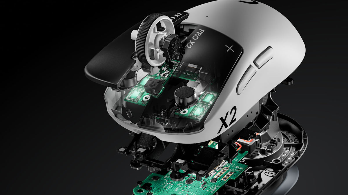 Mouse Gamer PRO X2 Superstrike Lunar Eclipse de Logitech G, en contexto de uso