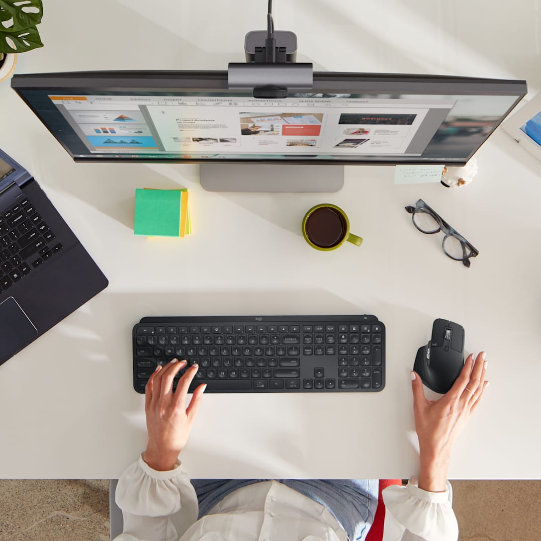 Teclado Inalámbrico MX Keys S Grafito de Logitech, vista adicional 5