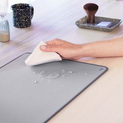 Mousepad Extendido Desk Mat Studio Series Gris Medio de Logitech, vista adicional 2