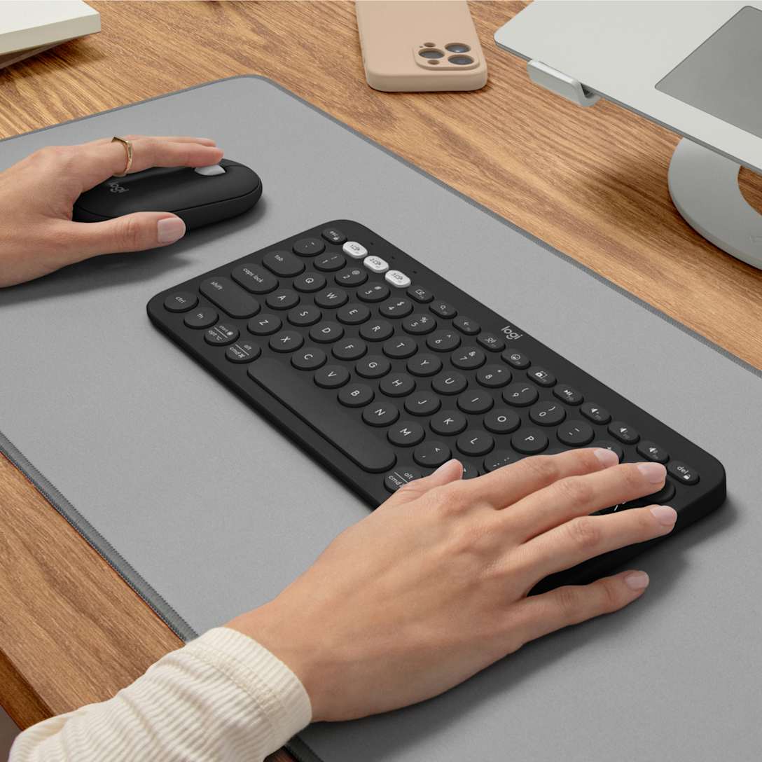 Combo Teclado y Mouse Pebble 2 Negro de Logitech, vista adicional 2